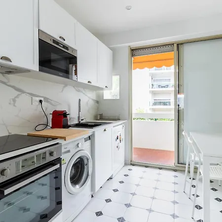 Happyfew Le Floreal Apartment